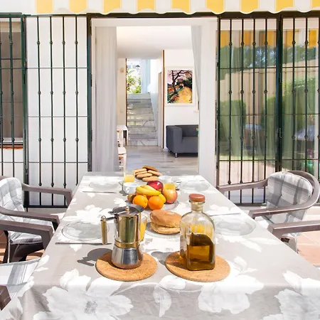 Apartaluz Costabella ,satelite, Wifi, Pk Apartment Marbella